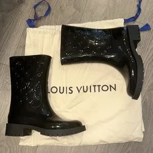 Louis Vuitton Shoes Louis Vuitton Drops Flat Half Rain Boot